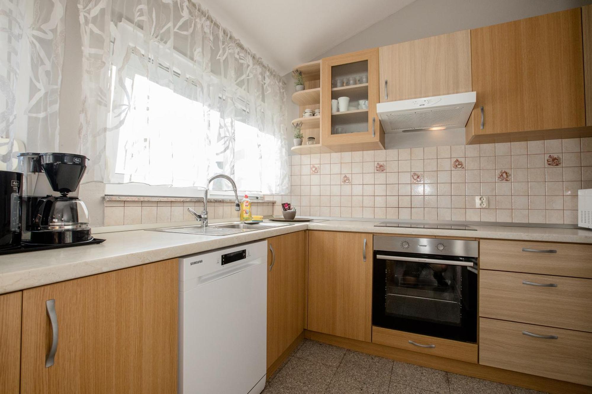 Apartmani Ana & Milo Lopar Habitación foto