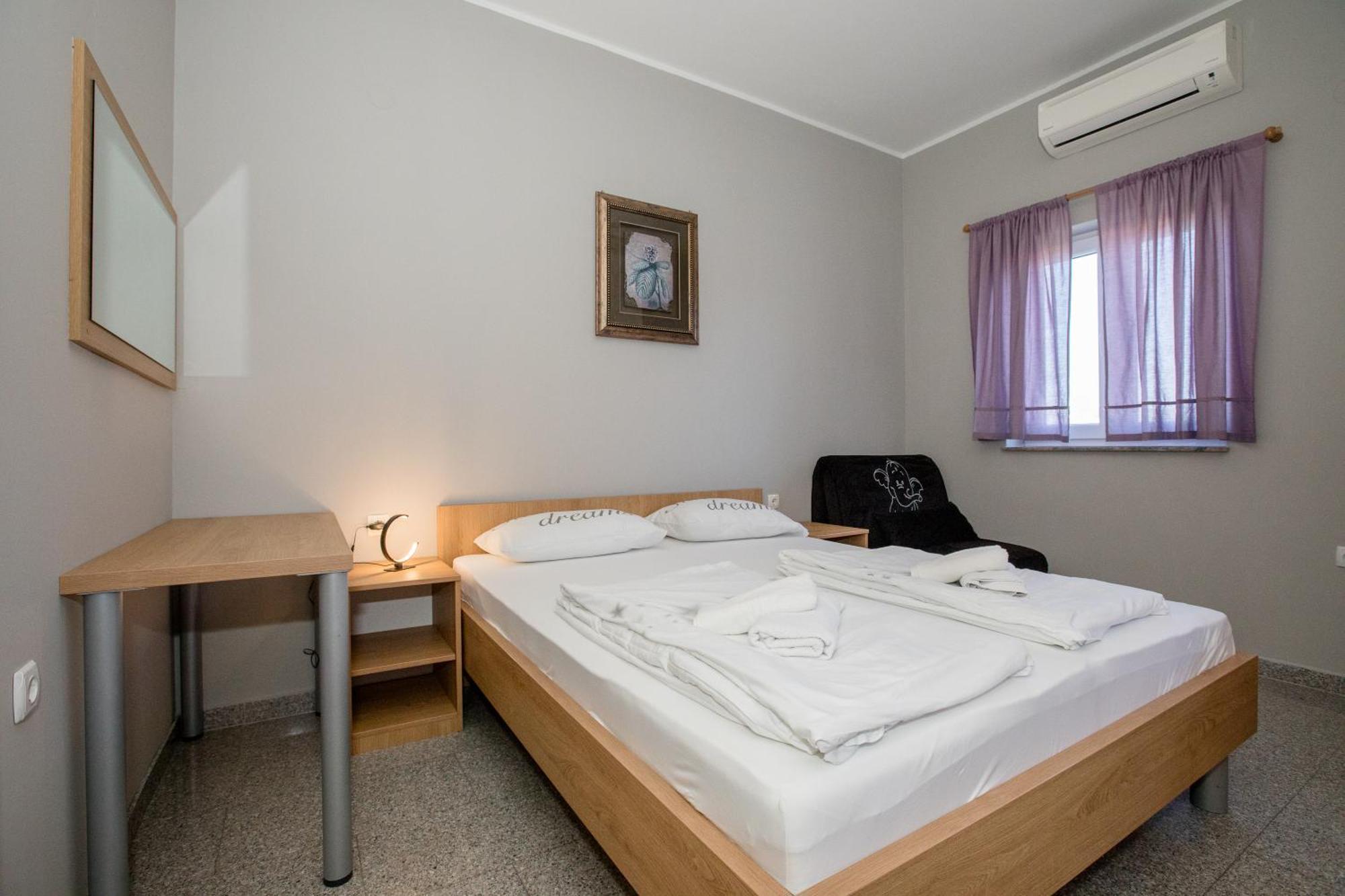 Apartmani Ana & Milo Lopar Habitación foto
