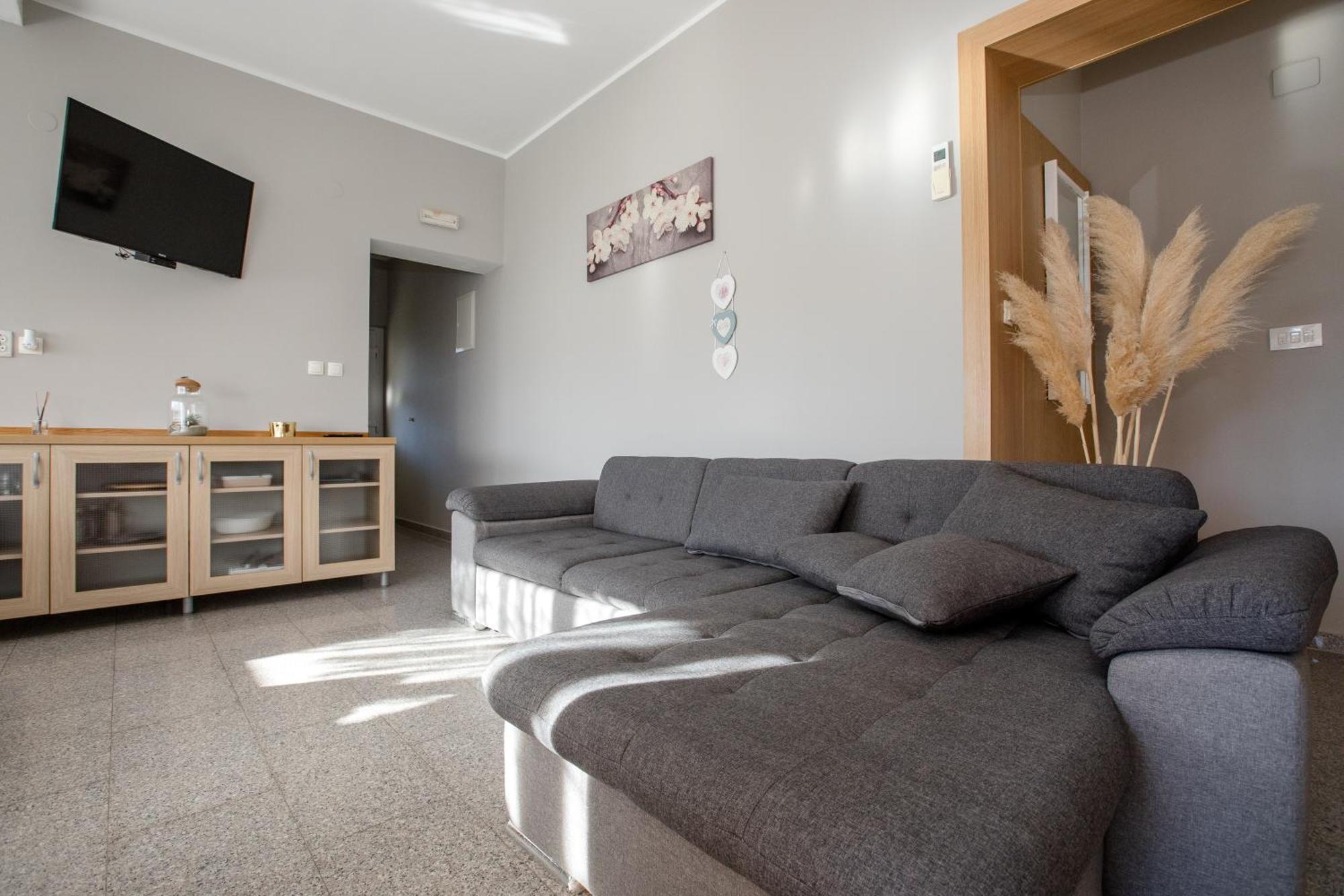 Apartmani Ana & Milo Lopar Habitación foto